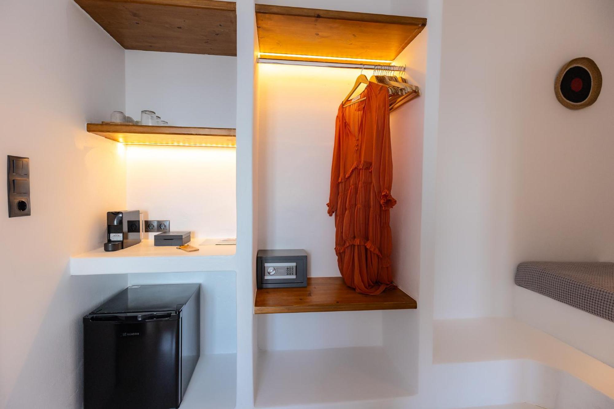 Aparthotel Paros Five Senses Extérieur photo