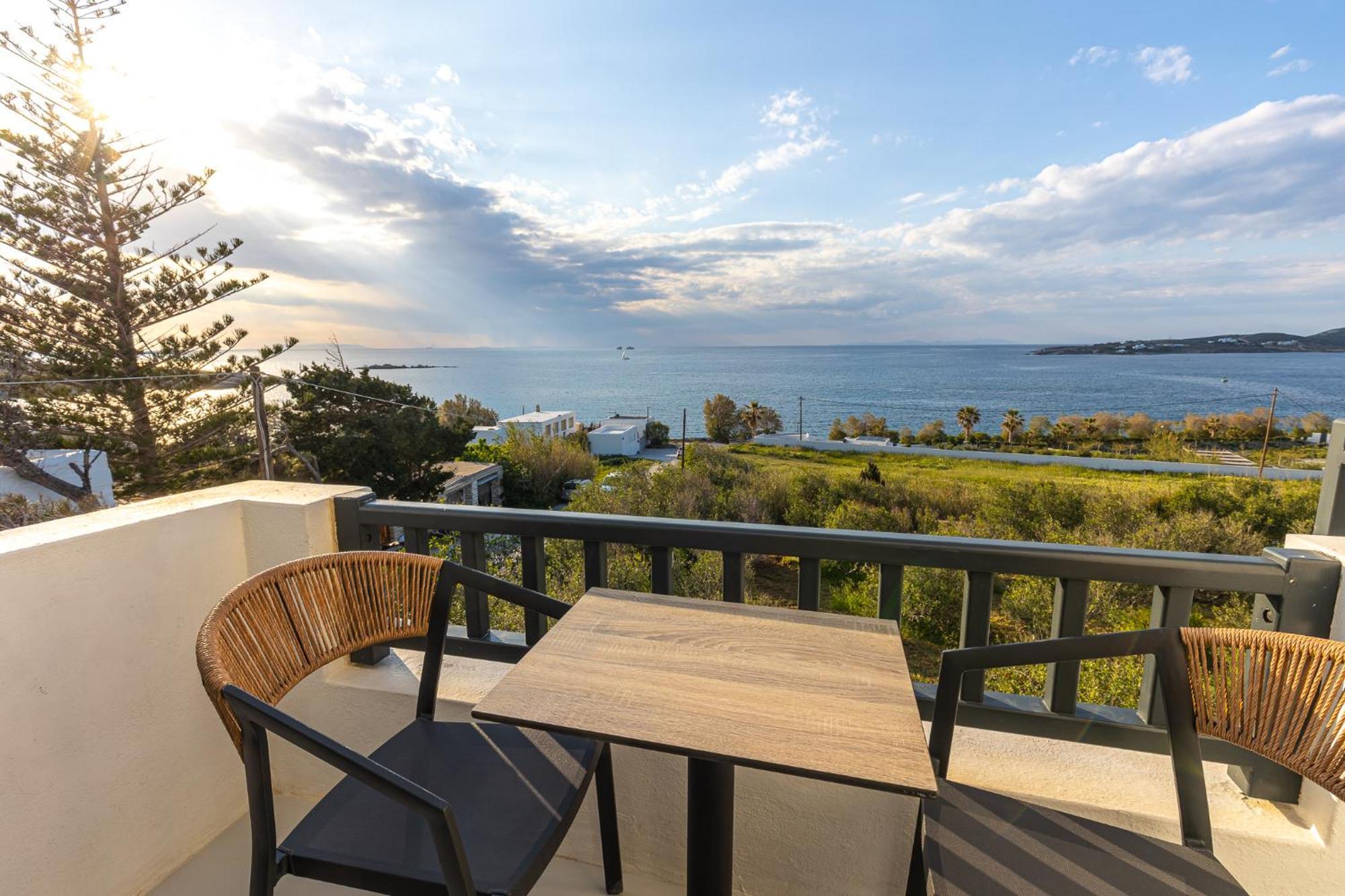 Aparthotel Paros Five Senses Extérieur photo